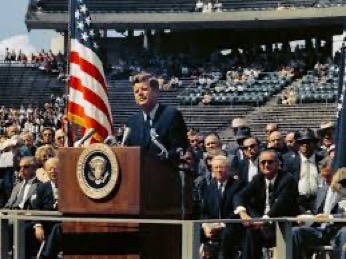 photo of JFK giving a speech in TX