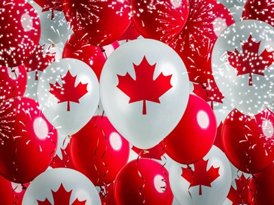 picture of balloons with Canadian flag