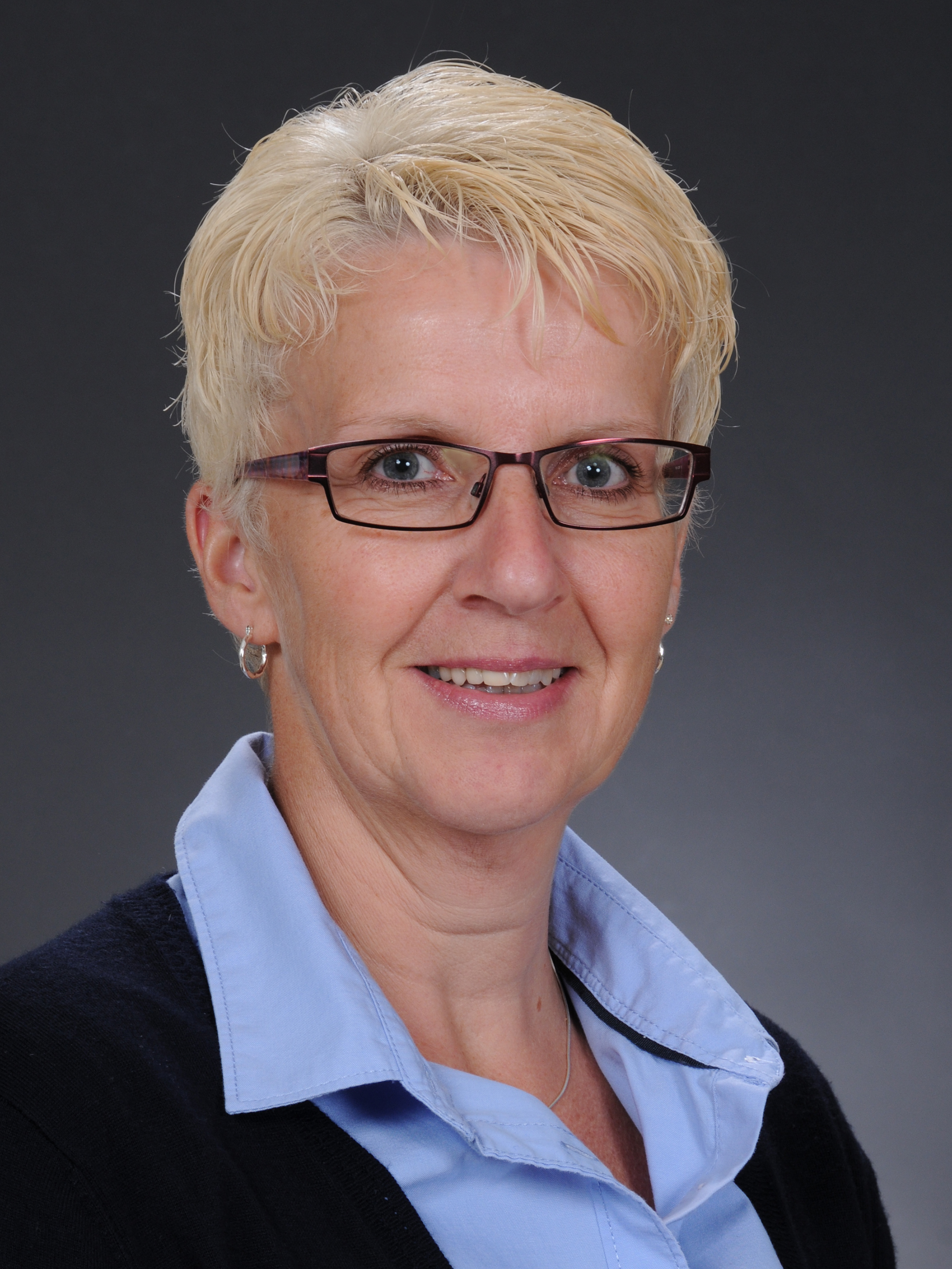 Claudia Trost